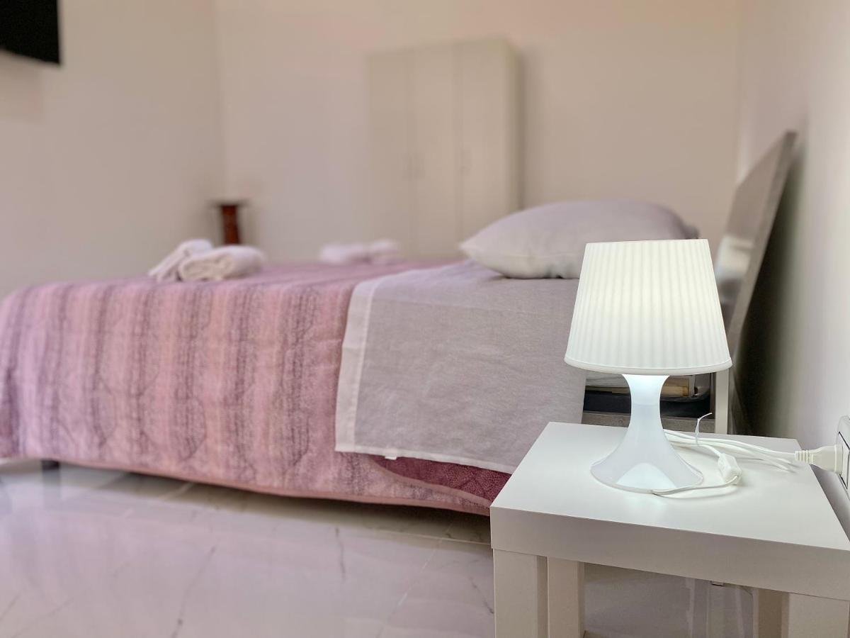House M&C Apartment Наполи Екстериор снимка